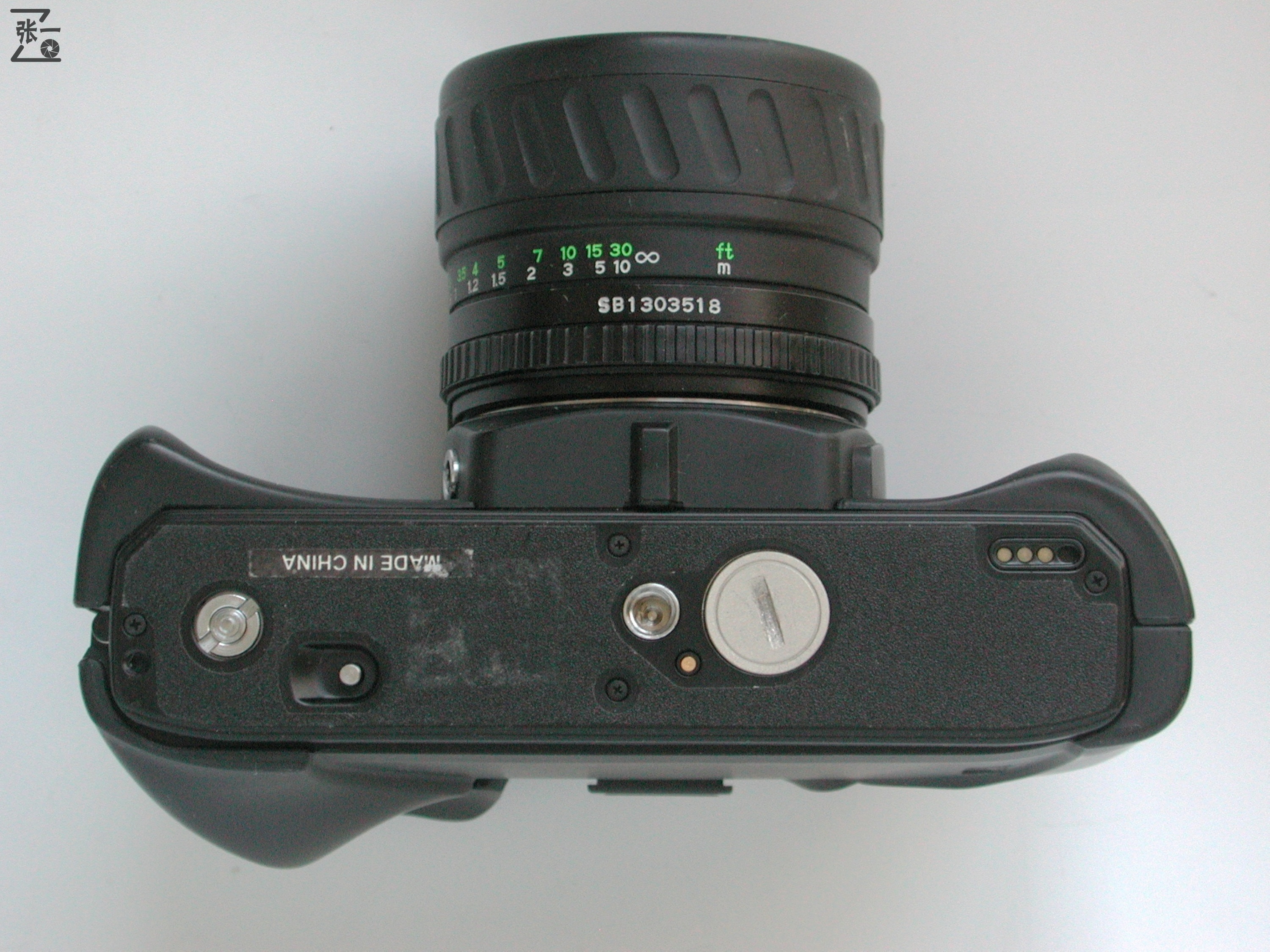 上海海鸥为美国贴牌生产的PhoenixP-5000单反相机