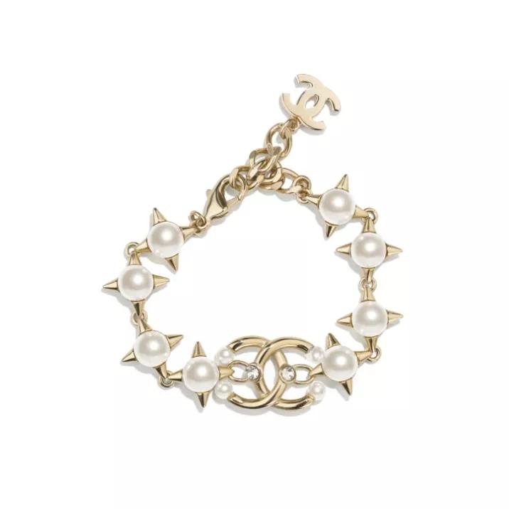 为什么大家都喜欢买香奈儿,香奈儿带给你的感触