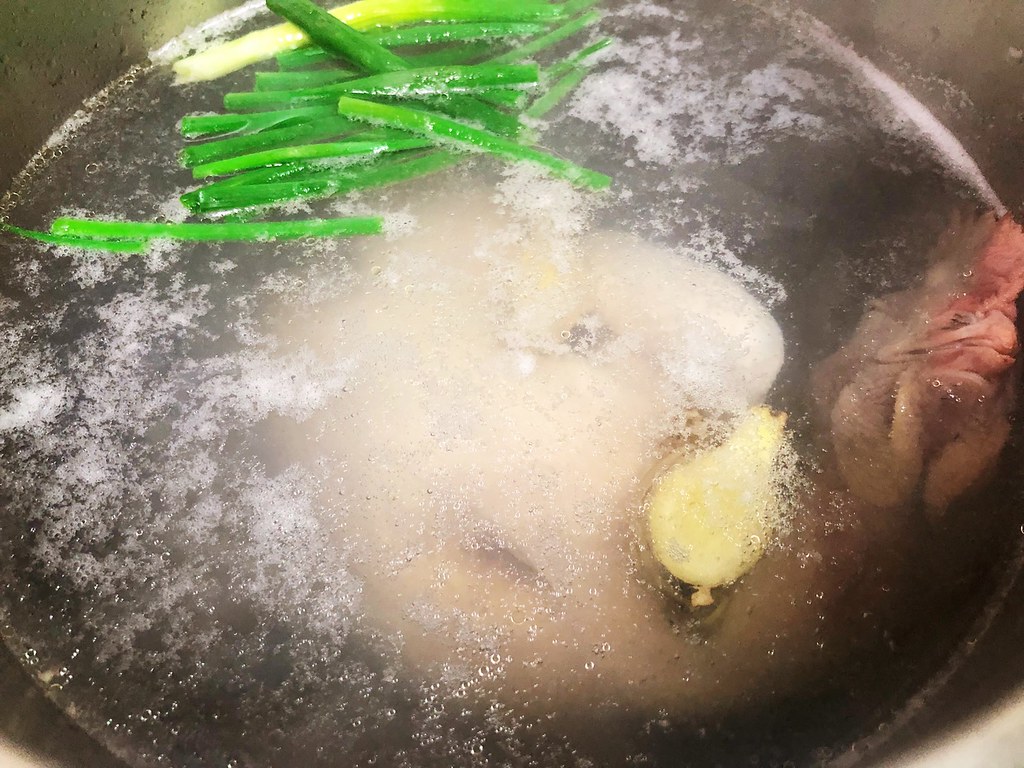 熏过的鸡怎么做好吃,买回来的熏鸡怎么做好吃