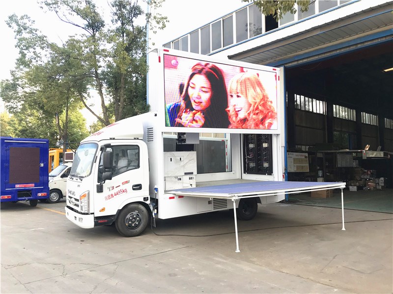 小型彩屏广告车,小型广告车多少钱一辆