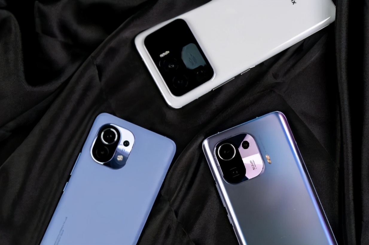 华为和oppo手机排名谁好,华为未来最强手机排名第一