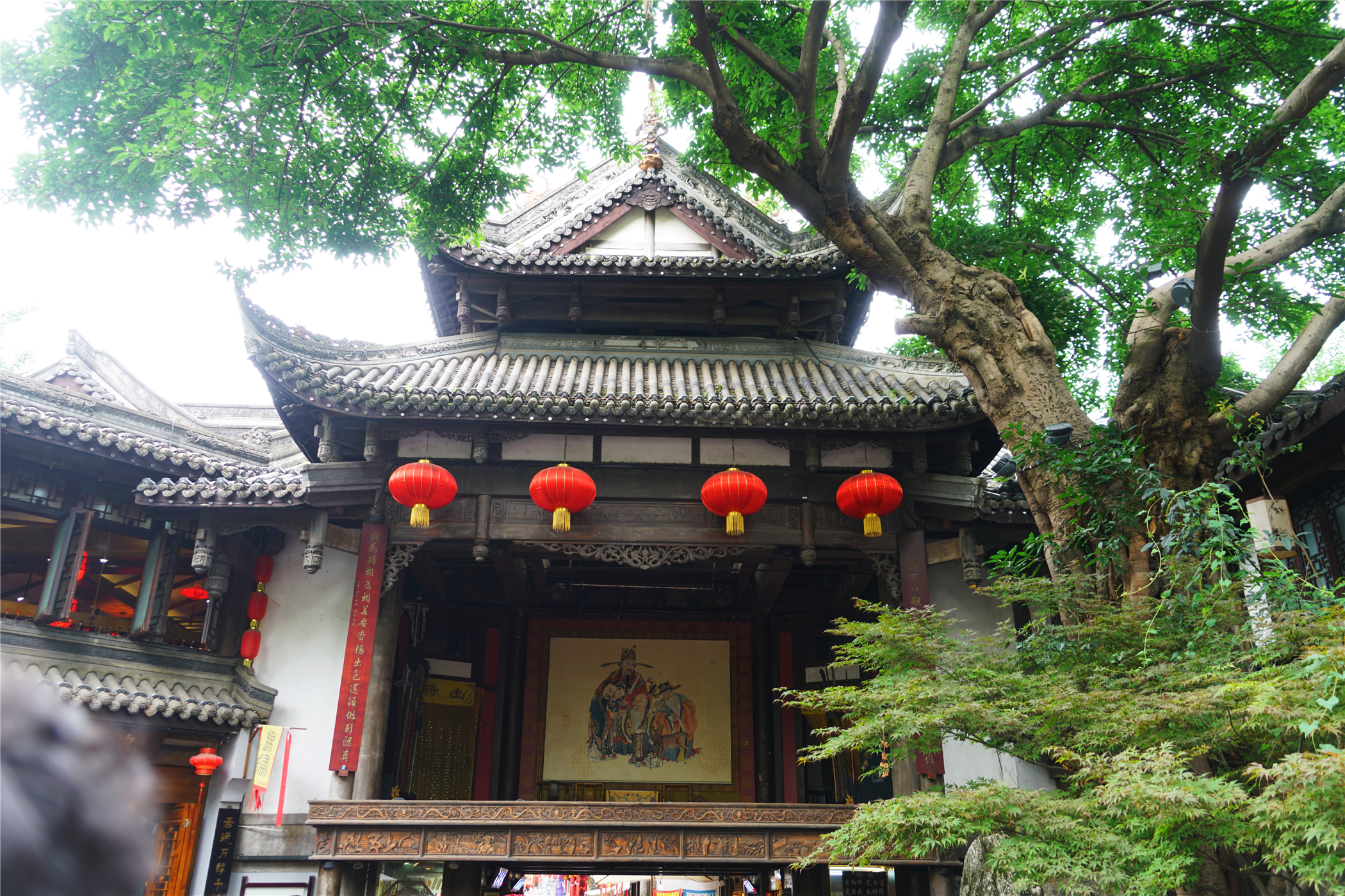 成都步行街是哪条路,成都步行街和长沙步行街