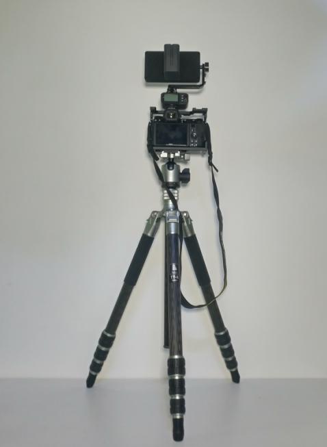 三脚架便携款和稳定款怎么选,三脚架轻便还是稳固