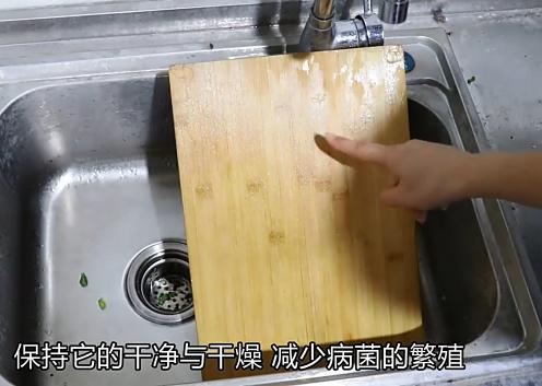 菜板太脏用什么清洁,各种菜板的清洁小技巧