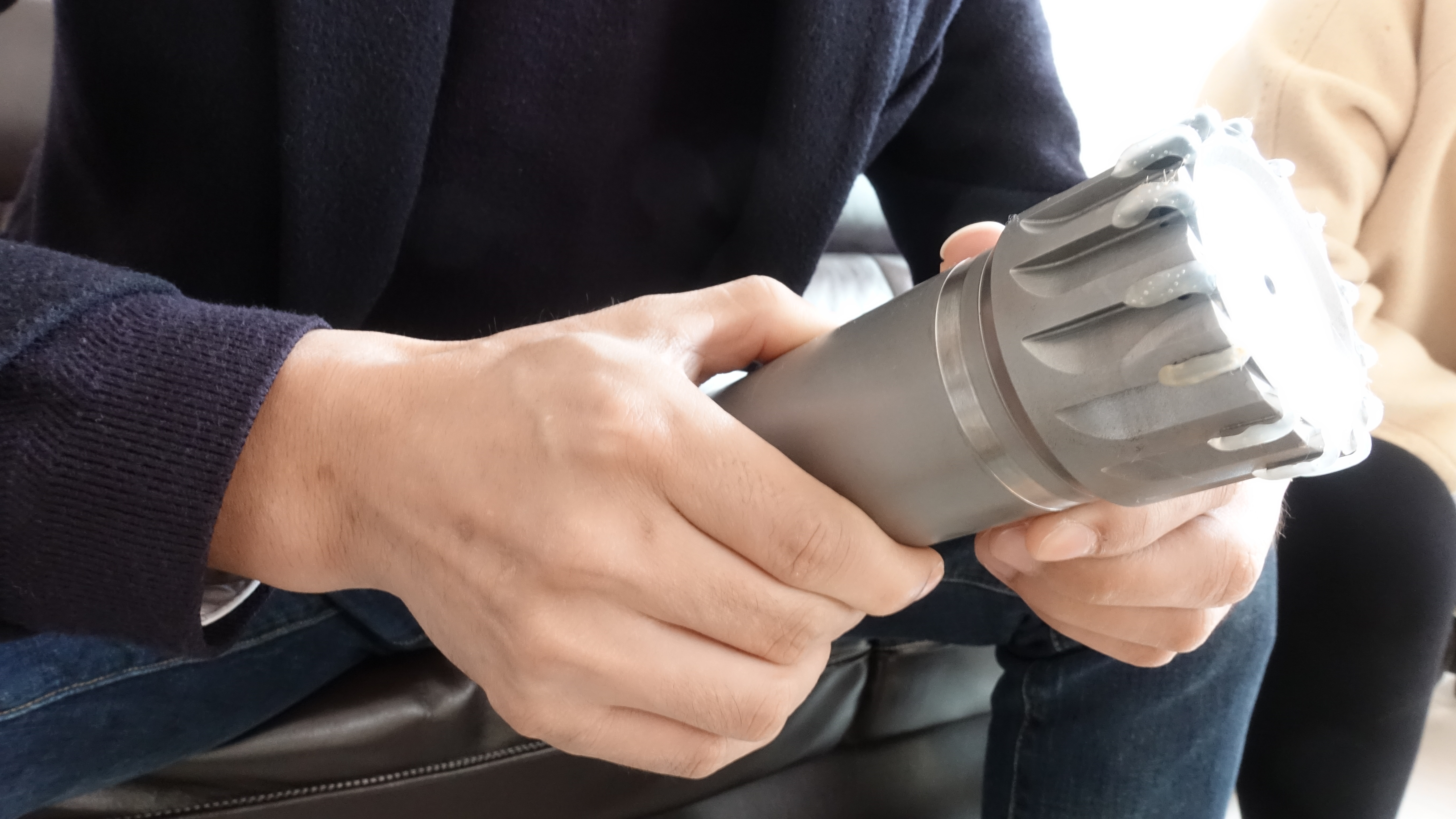 成为特斯拉的非标PCD刀具供应商,这个西夏墅的90后不简单