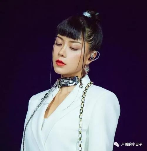 从乘风破浪的姐姐看成功之道,乘风破浪的姐姐金首饰