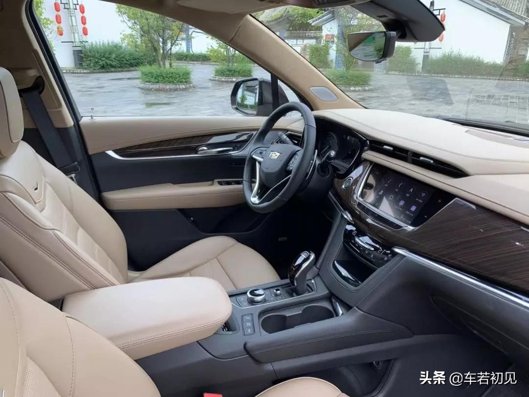 孤独定位,凯迪拉克xt6沉浸式体验