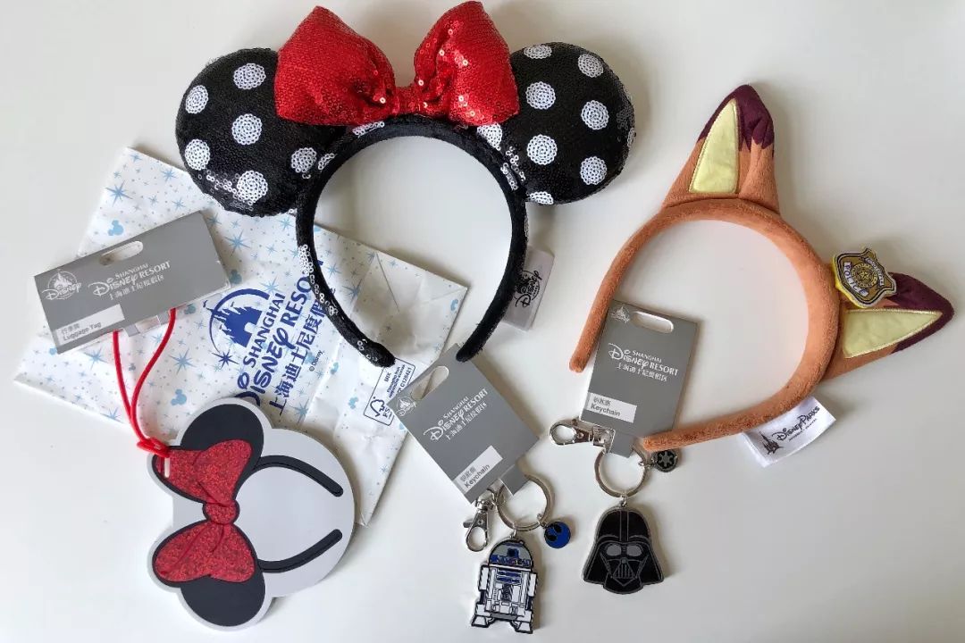 暑假两个人去北京五六天2000够吗,暑假两个人去青岛多少费用