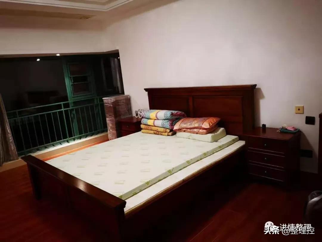 帽子围巾包包收纳方法,带帽子运动衣收纳法