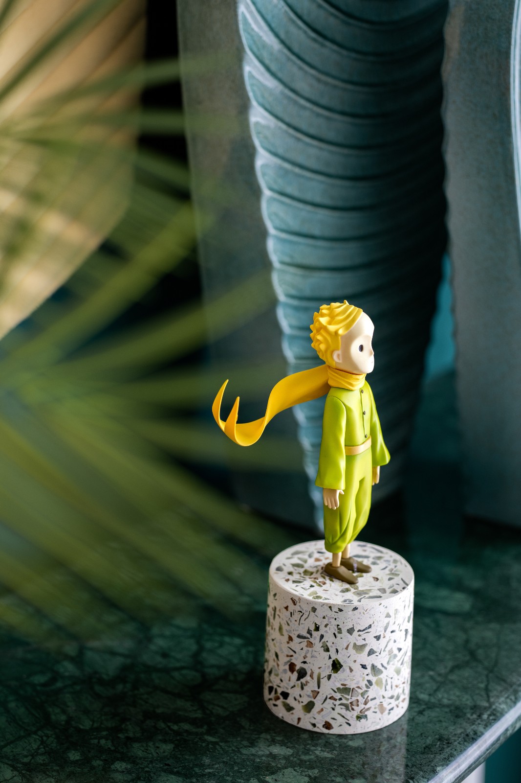 则灵艺术与厚夫设计哪个公司好,则灵艺术深圳有限公司怎么样