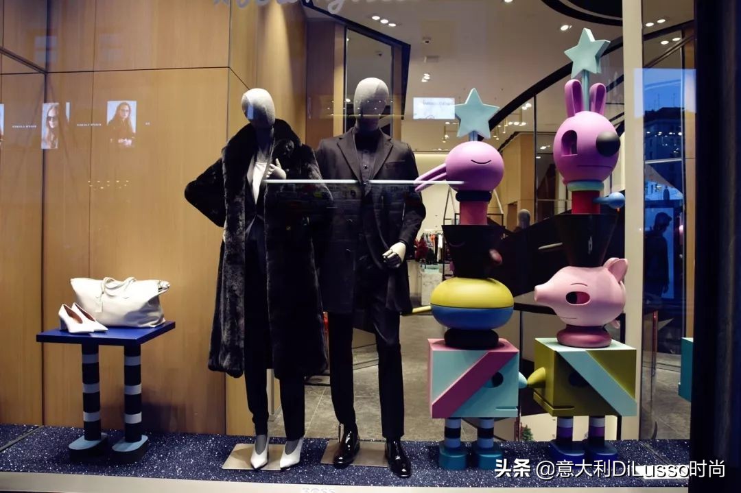 欧洲橱窗为什么漂亮,国外橱窗和小店的区别