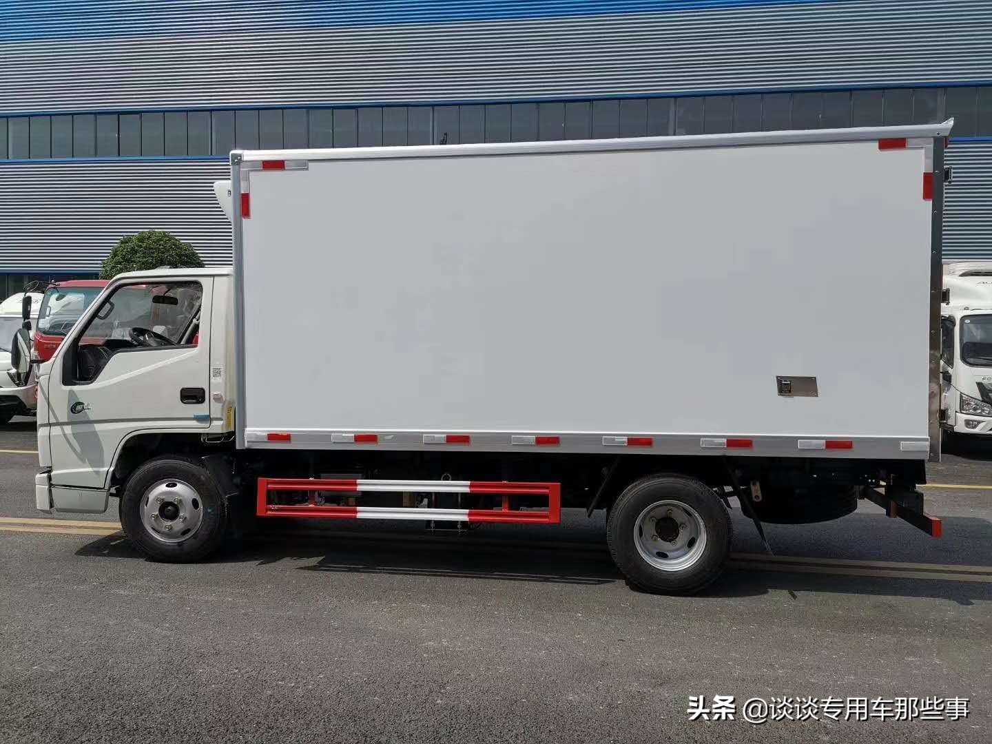 江铃顺达冷藏车国五多少钱,江铃顺达国六双排冷藏车