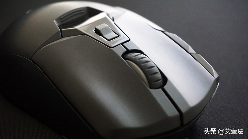 雷柏鼠标v330,12个键的鼠标