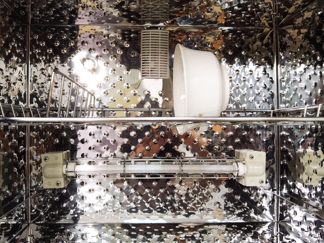 家用时尚消毒柜,时尚型餐具保洁消毒柜