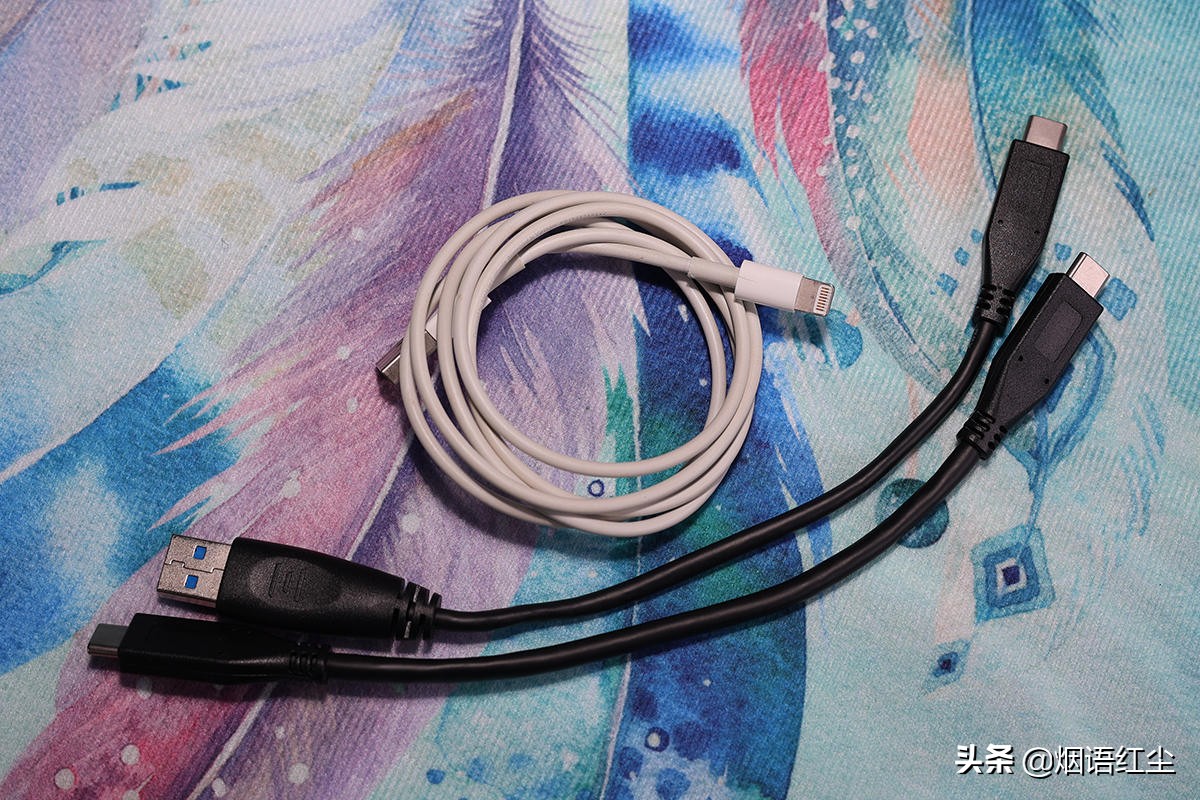 希捷固态小型移动硬盘,希捷移动硬盘3.04tb内存