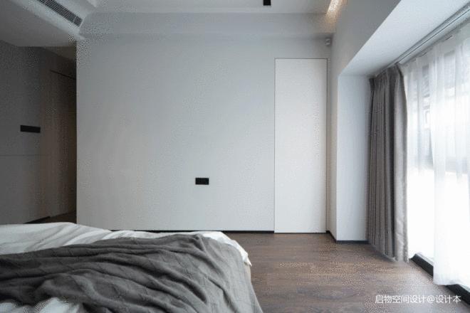 摩卡的微奢美学，女企业家的轻暖宅漫生活