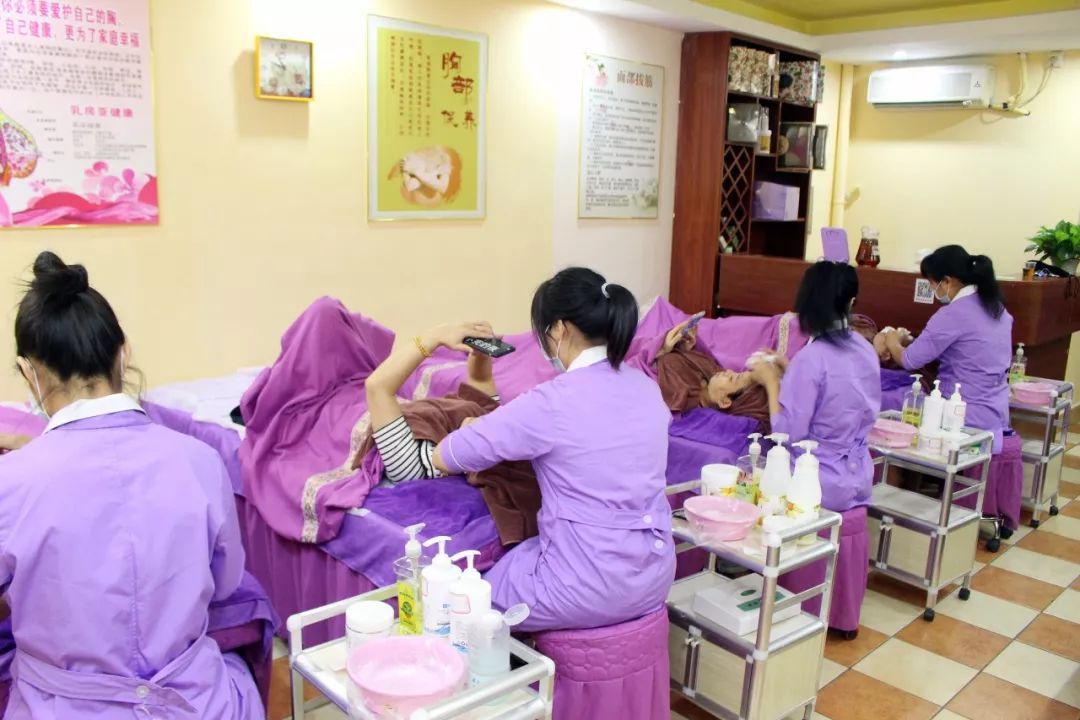 高州这间店“最美员工”评选火热进行中，快看看她是谁？