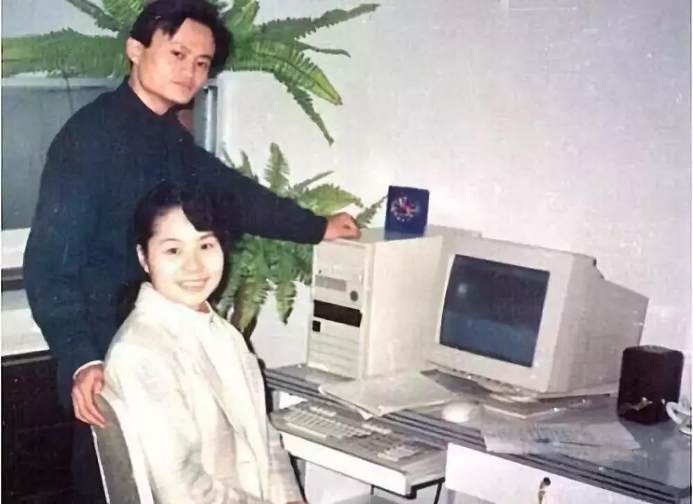 马云退休深度解析,马云退休后的十大传奇