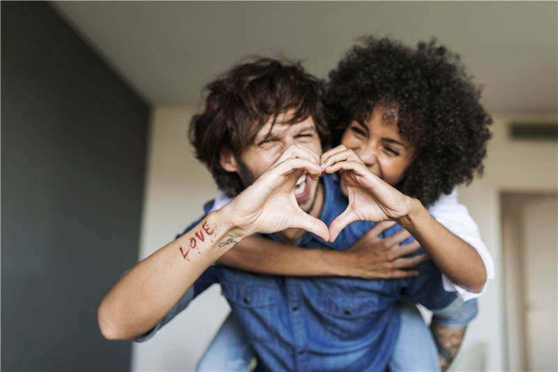 笛卡尔的心形函数图像解析式,笛卡尔心形函数公式图