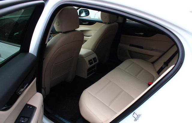 捷豹xel车主五年后真实感受,捷豹xel10万公里后的感受