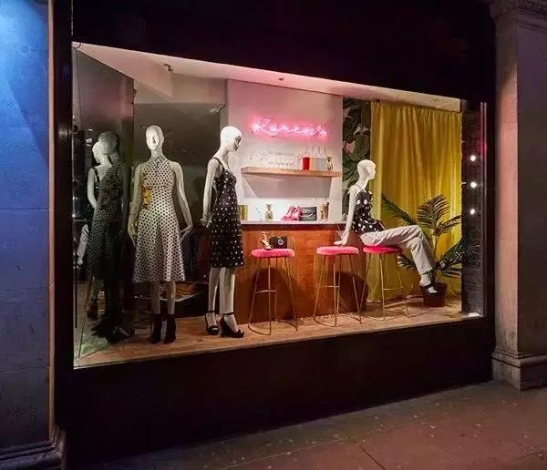 一个颜色火遍全球，净赚44亿！Tiffany到底使了什么大招？