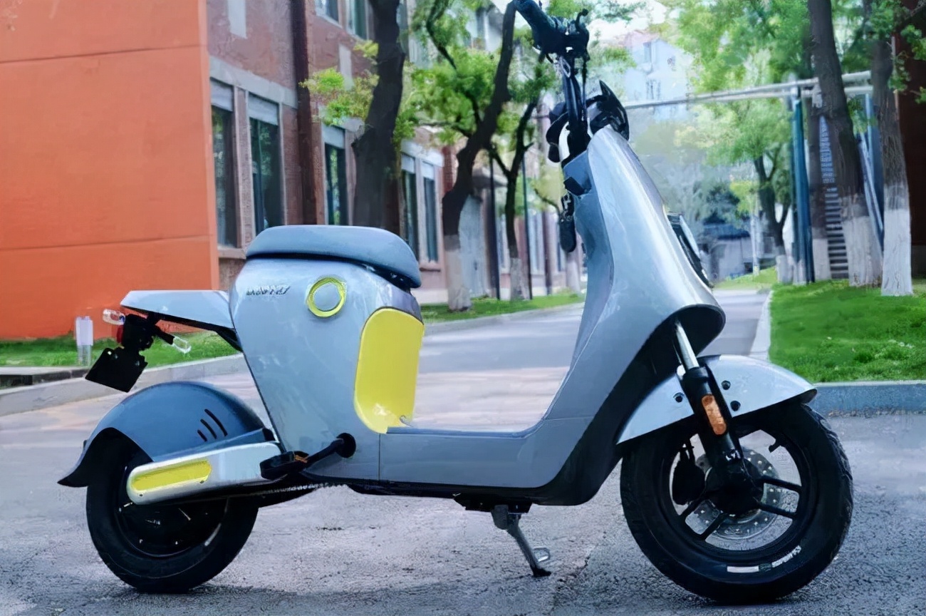 续航里程长的绿源电动车,绿源电动车原装一般用多久