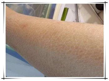 春天皮肤干燥而且易起皮，李佳琦推荐的这款沐浴露，补水滋润提亮