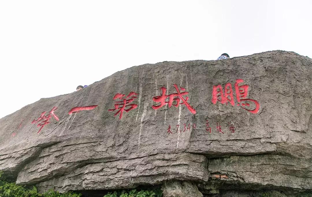 隐藏在梧桐山里的世外桃源,深山独门独户世外桃源