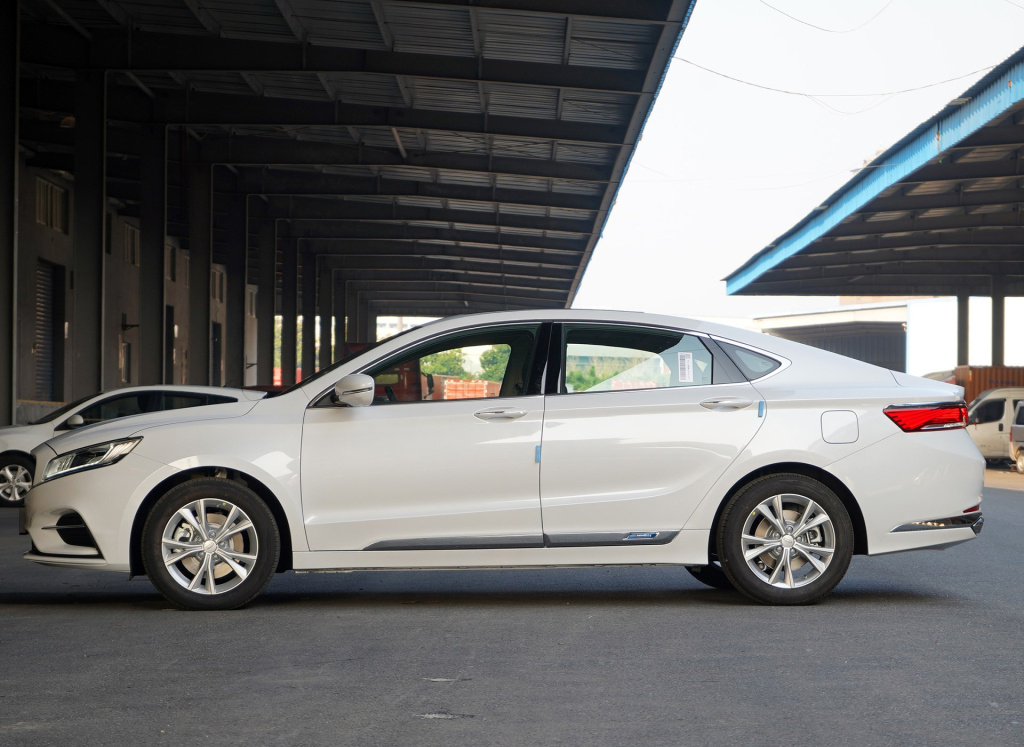 曾经最美国产车,号称国产最美b级车博瑞