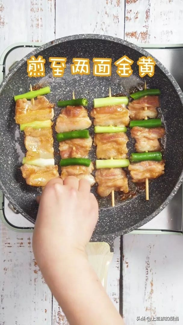 爱吃烤肉快收藏，自己在家做，肉嫩香辣，吃起来超级过瘾！