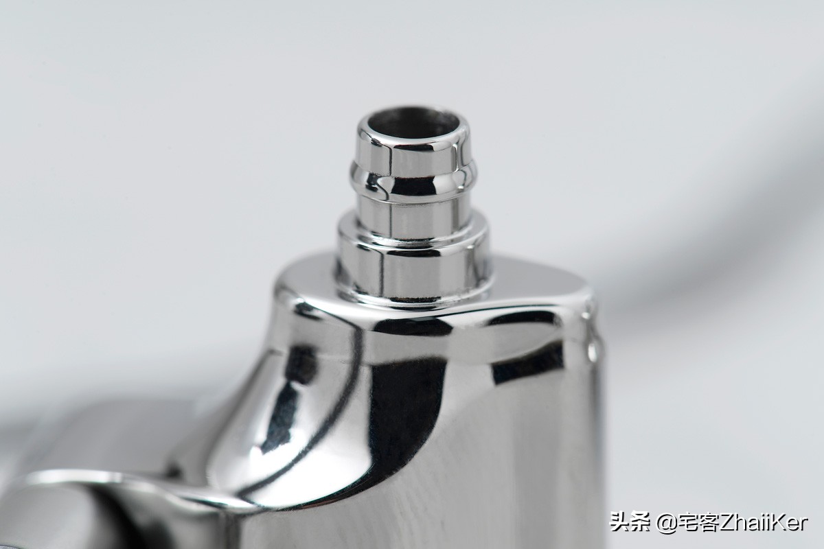 索尼黑砖配什么耳机最佳,索尼颈挂式耳机十佳评测