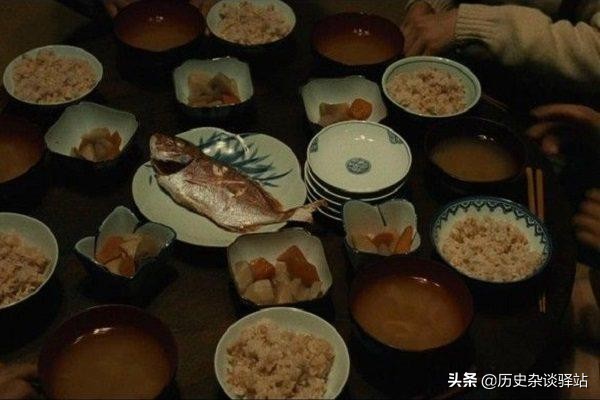 日军侵华国内生活水平伙食变化,日军大佐伙食