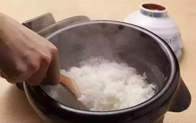 日本餐厅极致服务案例,日本极致服务态度