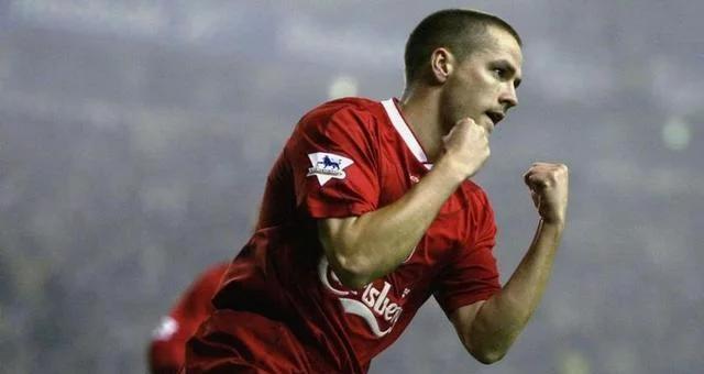 高开低走让人不胜唏嘘,高开低走球员