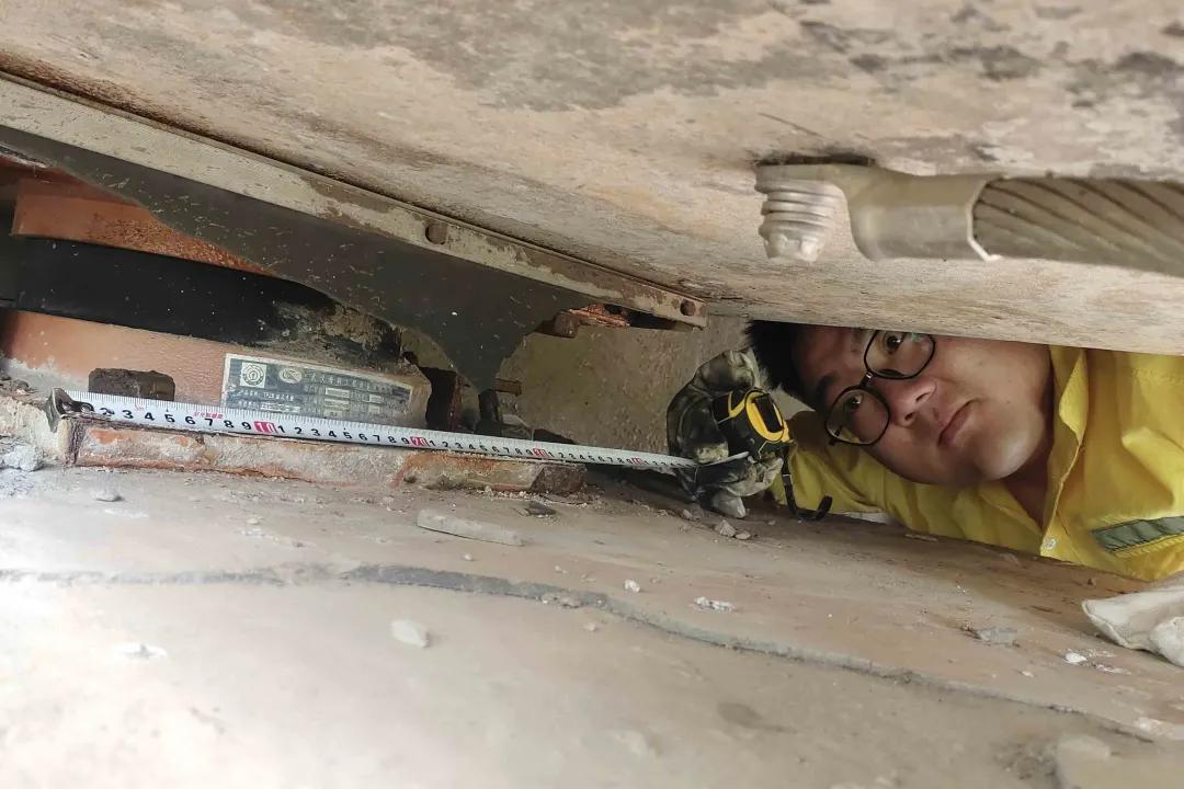 铁轨的施工和养护,地铁钢轨养护