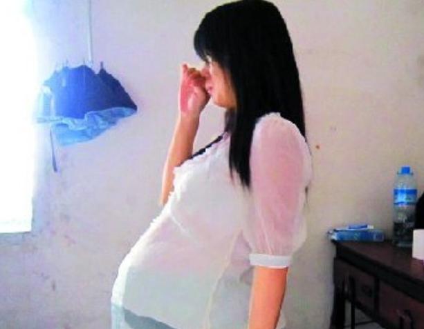 16岁女儿旅游后怀孕,父母大骂不知廉耻,性无知的锅谁来背