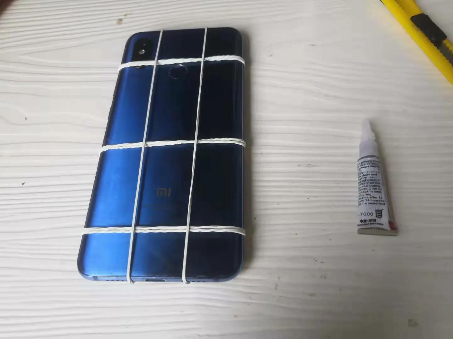 小米8更换电池教程,小米8透明探索版更换电池