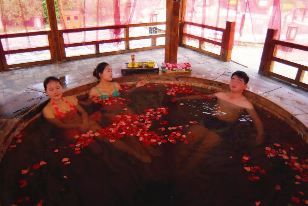 华山御温泉酒店套票,华山御温泉酒店军事夏令营