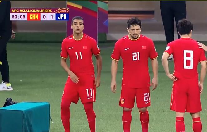 不能输越南！国足生死战首发浮现：李铁变阵433，武磊+2归化领衔