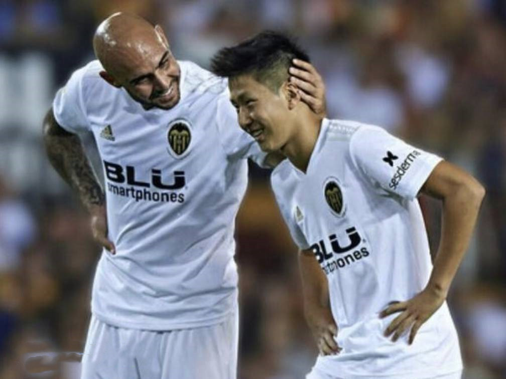 孙兴慜和梅西马拉多纳,韩国孙兴慜马拉多纳式进球