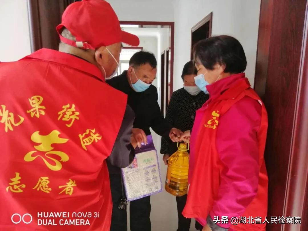 暖心物资送一线,暖心物资