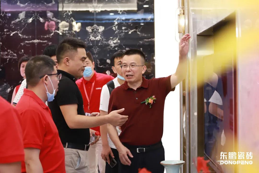 东鹏瓷砖2020销售总结大会,东鹏瓷砖战略合作一览表