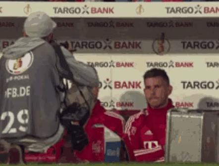 足球界的帅哥合集,足球坛十大帅哥