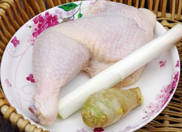 鸡肉炖完特别干柴还烂是怎么回事,鸡肉干柴怎么做才嫩