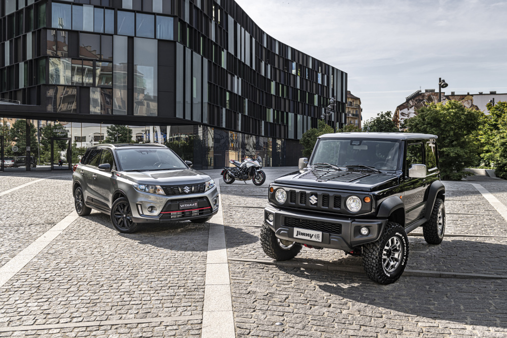 铃木吉姆尼麋鹿测评,李老鼠试驾铃木吉姆尼