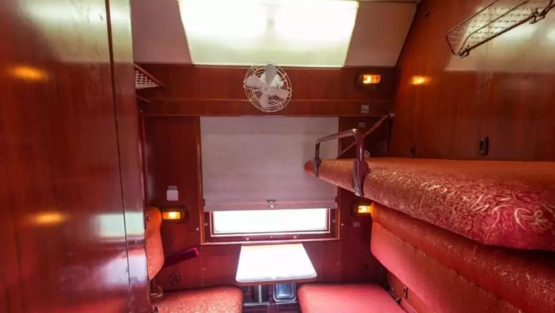 囧妈火车路线是西伯利亚铁路吗,囧妈火车路线都经过什么站