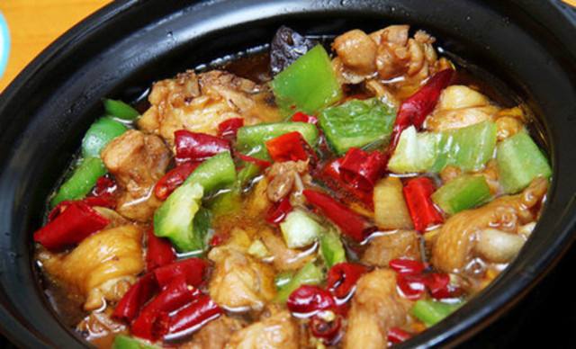 家常黄焖鸡最正宗的做法王刚,家常黄焖鸡肉的做法大全