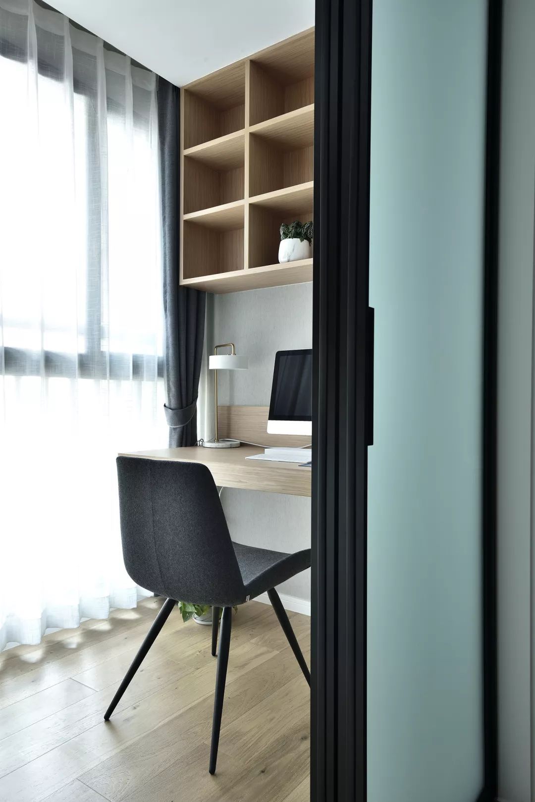 秦皇岛轻奢现代风格,秦皇岛城市人家170平米轻奢装修