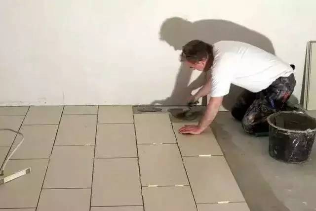 瓷砖怎样铺贴才能不空鼓,瓷砖怎样铺贴才不会空鼓