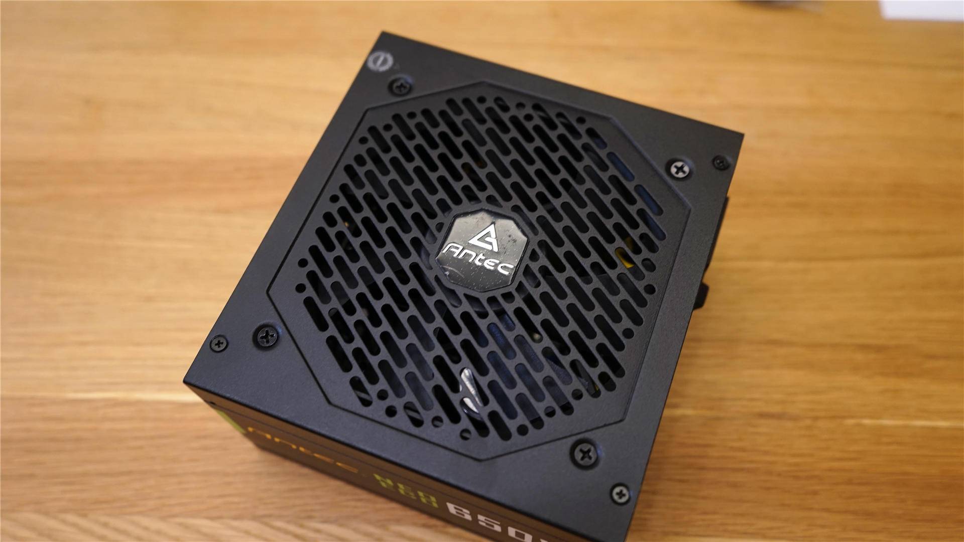 安钛克散热最好的机箱,安钛克机箱对比评测